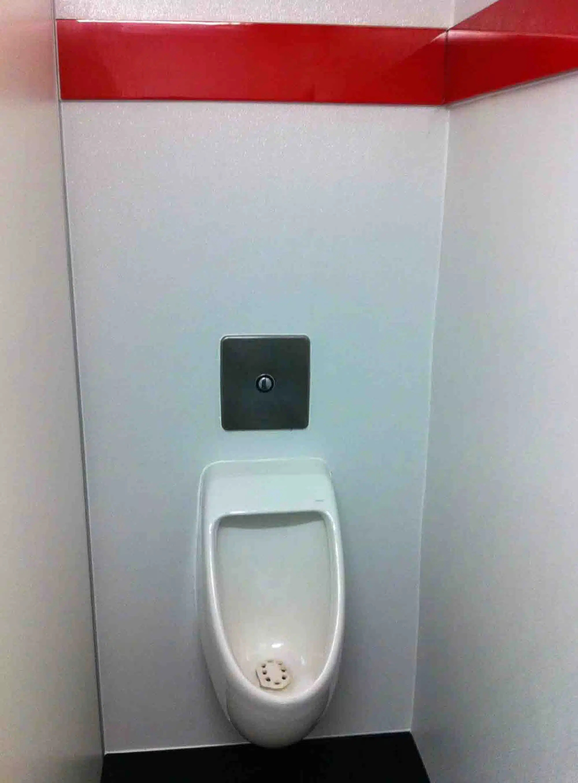 public-restrooms2